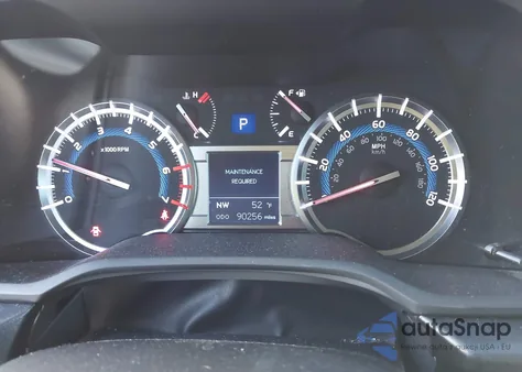 2017 Toyota 4Runner Sr5 z USA, uszkodzony, nr VIN JTEBU5JR7H5471161